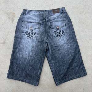 Koman Vintage Y2K Embroidered Fleur-de-Lis Denim Jorts